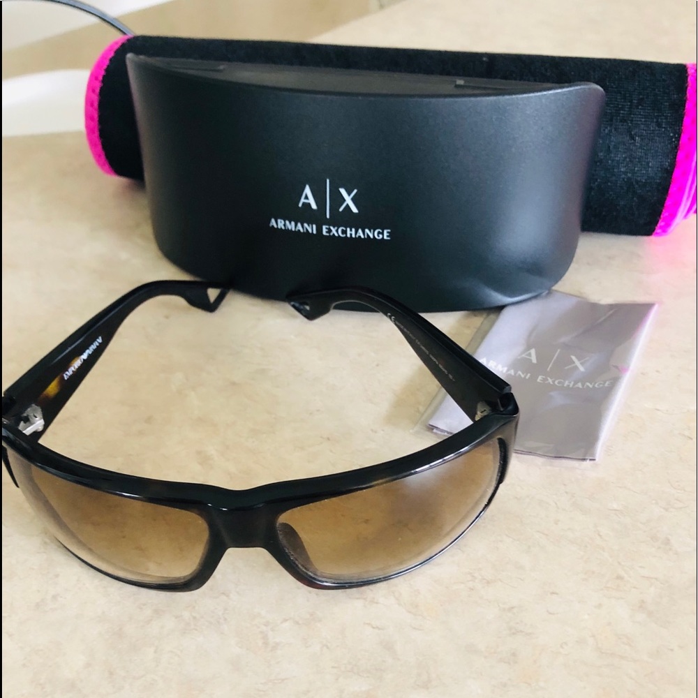 Authentic Emporium Armani Sunglasses 🕶